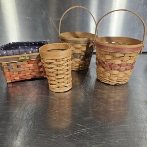 Set of Mini Woven Baskets